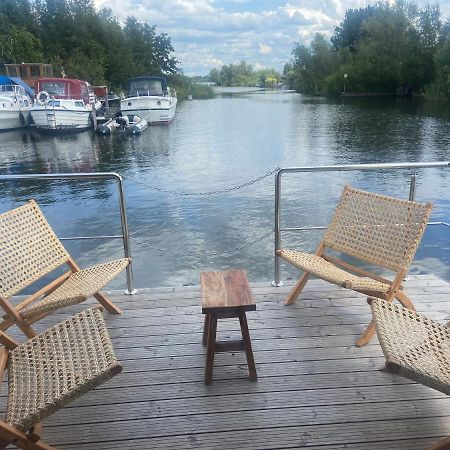 La Mare Houseboat Otel Nederhorst den Berg Dış mekan fotoğraf